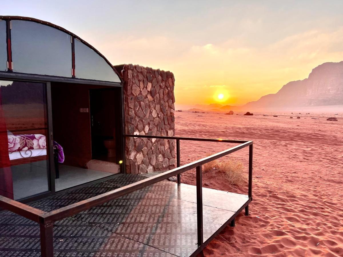 Wadi Rum Shooting Stars Camp Buitenkant foto